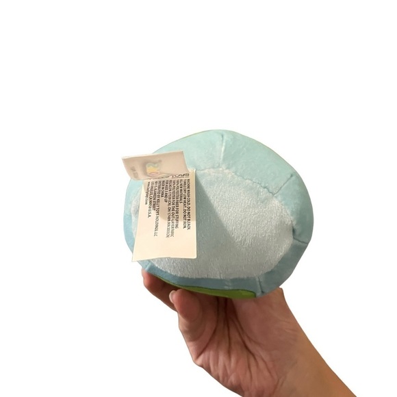 Esmeralda the unicorn Easter gardener edition - Picture 2 of 4